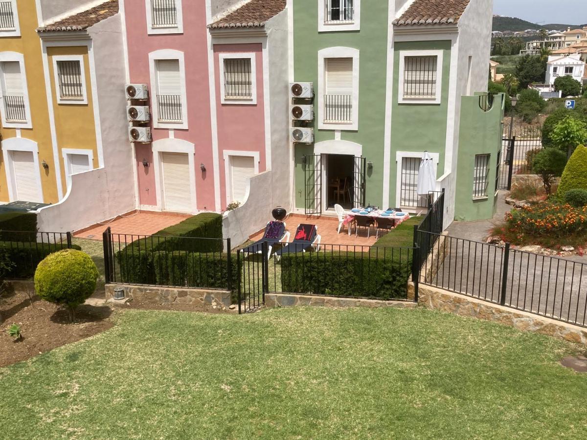 3 Storey Townhouse - Costa Del Sol Bahia de Casares Εξωτερικό φωτογραφία